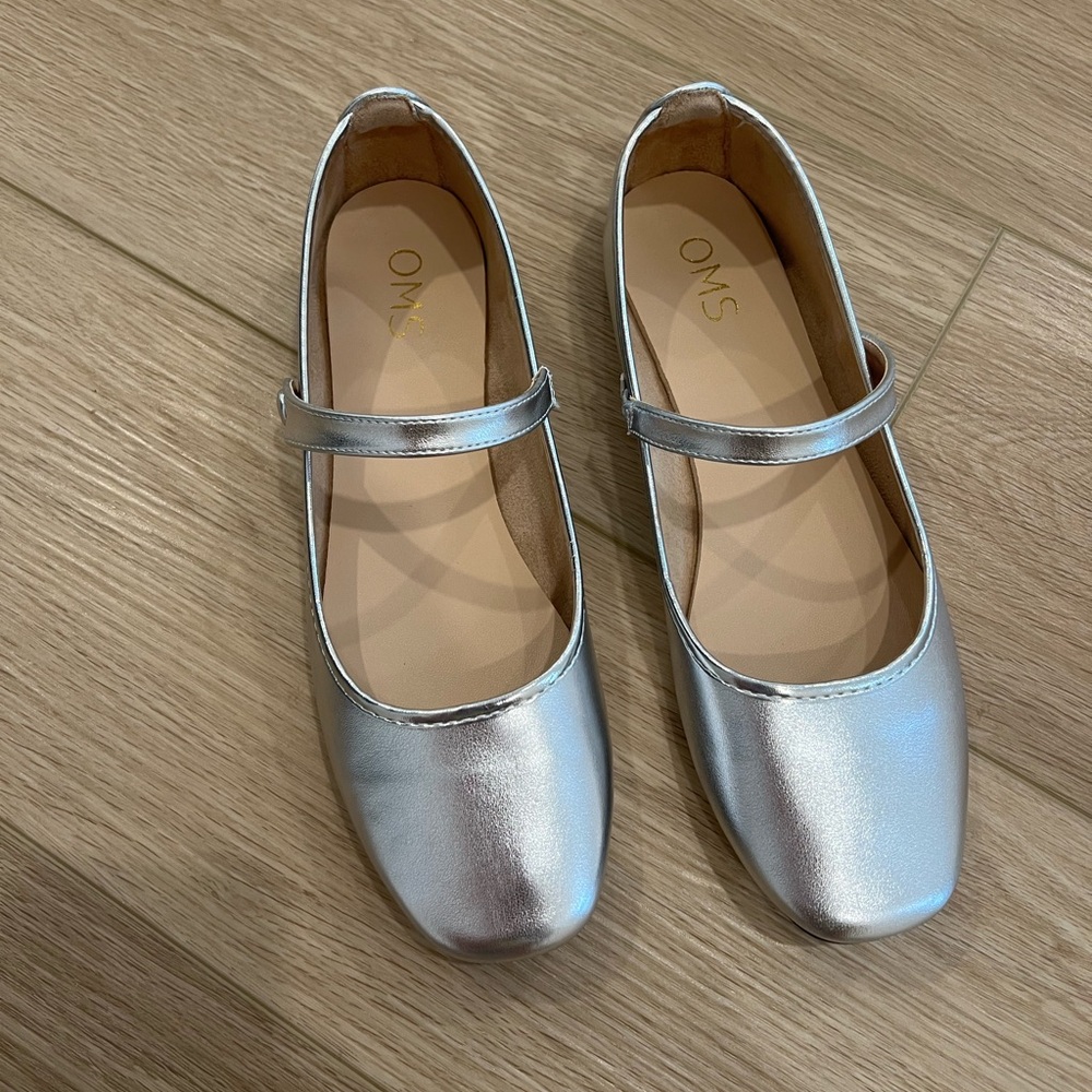 Silver Mary Jane Flats Size 8
